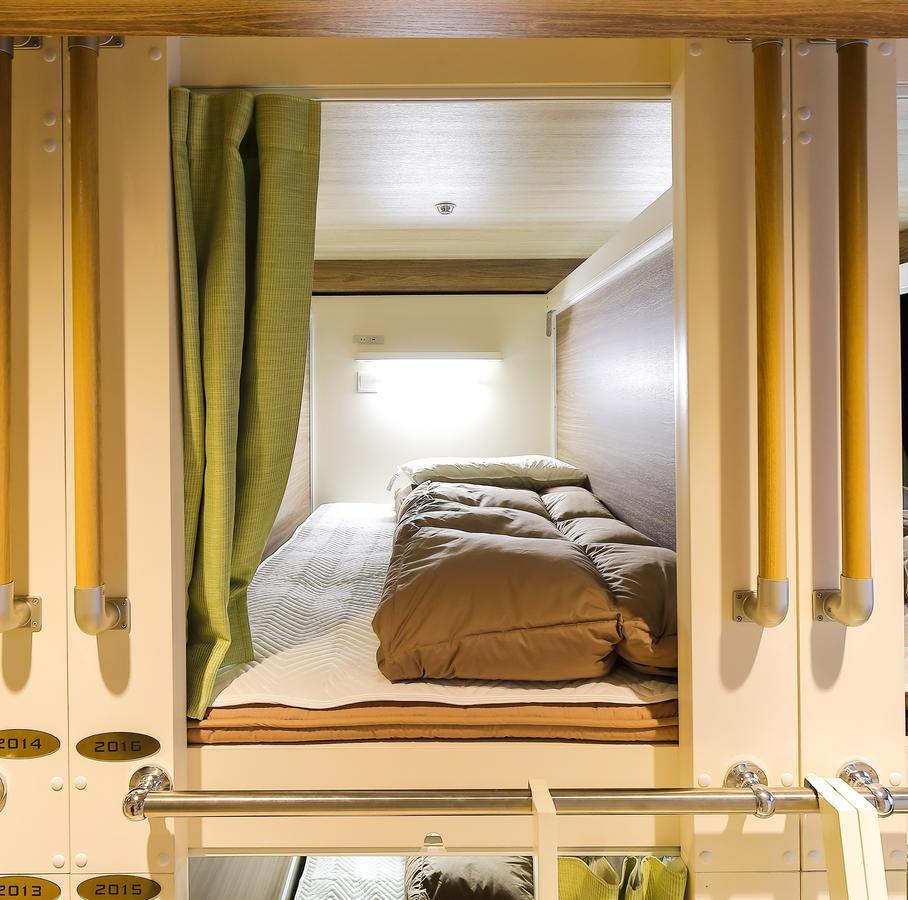 Guesthouse Kobe Nadeshikoya Exteriör bild