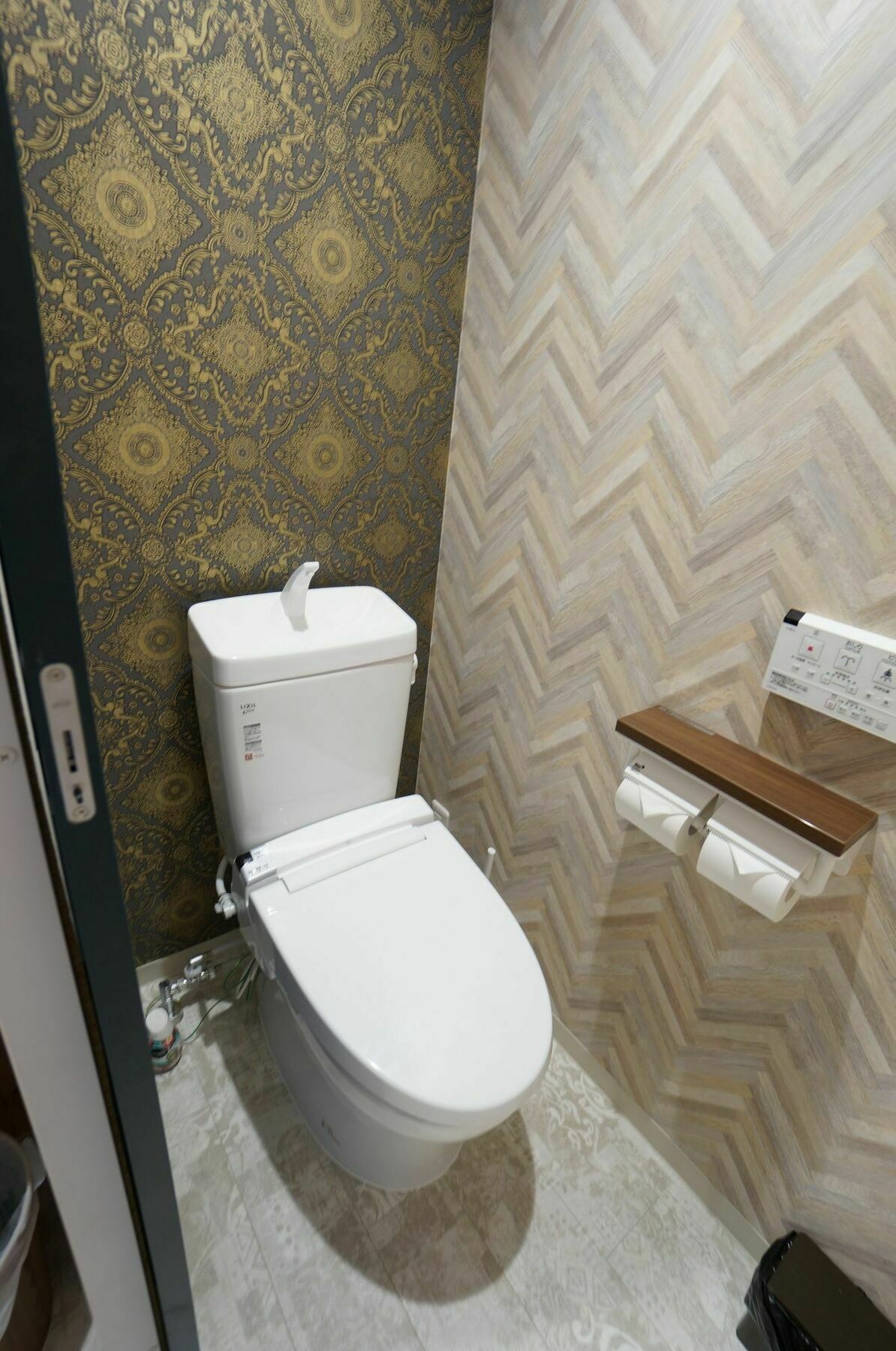 Guesthouse Kobe Nadeshikoya Exteriör bild